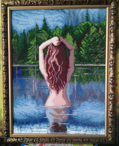 Продаю картину «Речная нимфа» в багетной раме.