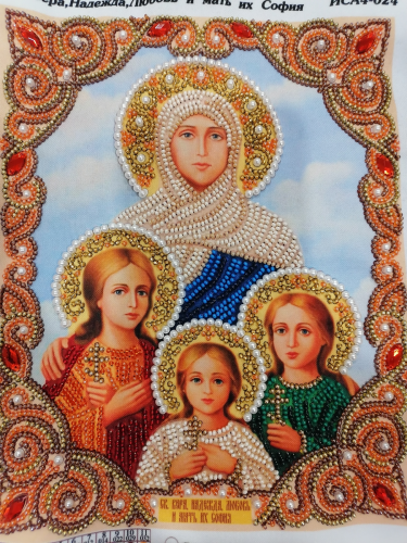 Продаю вышитую картину бисером «Вера, Надежда, Любовь и Мать их София».