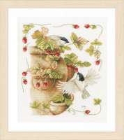Набор для вышивания LANARTE арт. lanarte.PN-0168599 "Strawberries & birds"