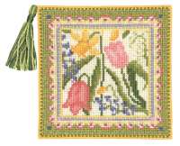 Набор для вышивания чехла для игл LE BONHEUR DES DAMES арт.3452 "Pique aiguille printemps" (чехол для игл "весна")