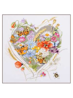 Набор для вышивания Lanarte PN-0212837 A Heart of Flowers