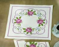 Набор для вышивания салфетки PERMIN арт 10-9666 "Розы"