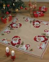 Набор для вышивания коврика под ёлку PERMIN арт 45-3260 "Санта на коньках"